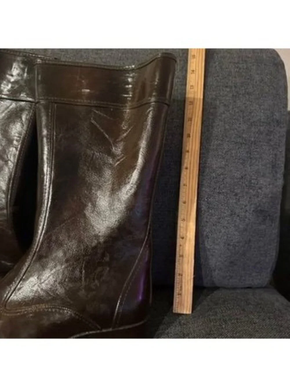 Vintage Brown Faux Leather Women’s Knee-High Boots Size 9 Low Heel Fuzzy LIned